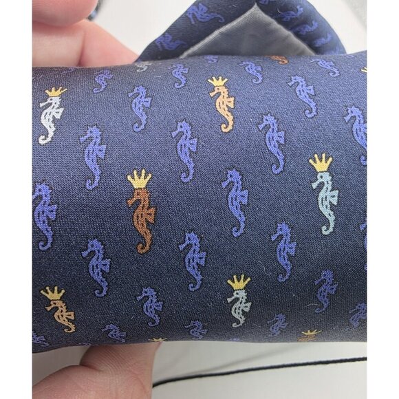 KIMIJIMA Collection Neck Tie Men's Blue Crowned Seahorses 100% Silk Japan 58" - Picture 8 of 8